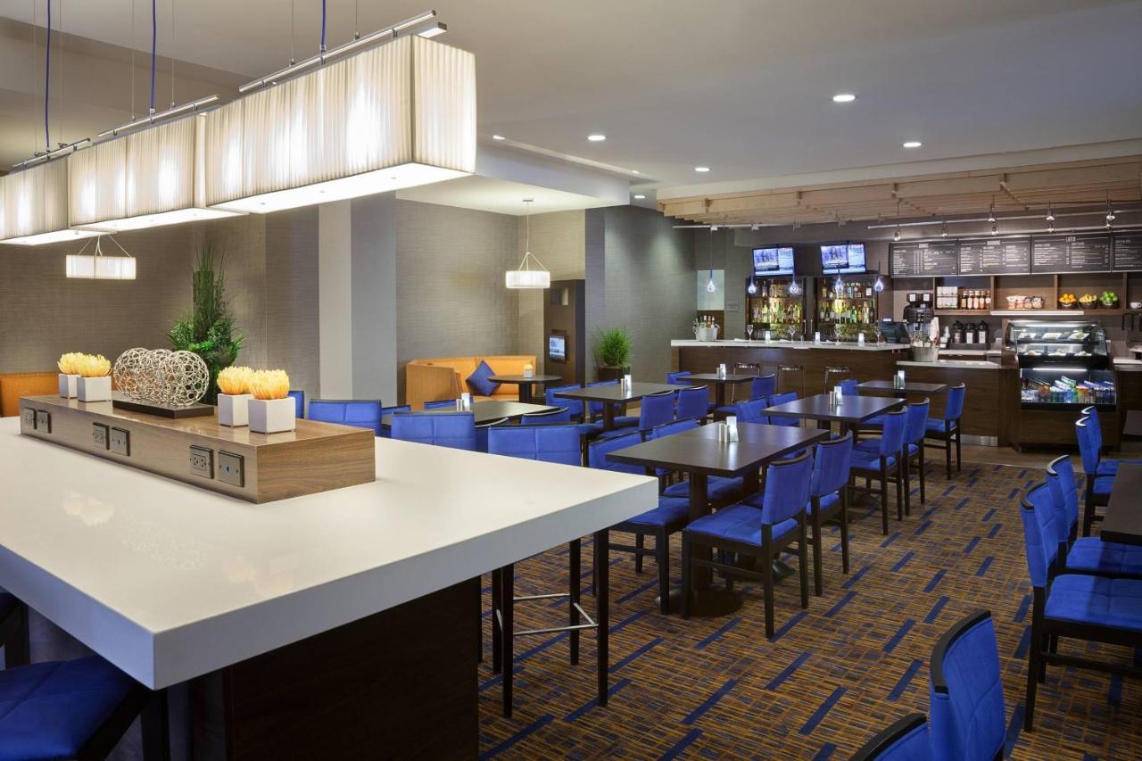 Towneplace Suites By Marriott Toronto Northeast/Markham Esterno foto