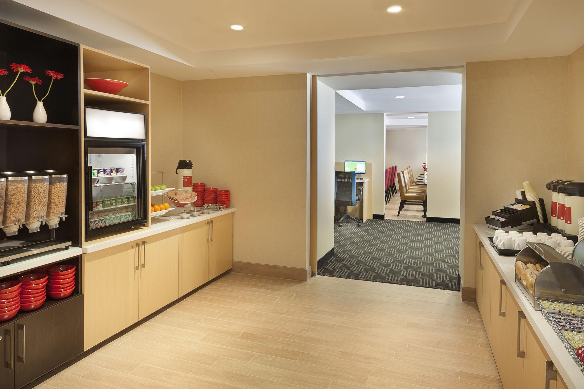 Towneplace Suites By Marriott Toronto Northeast/Markham Esterno foto