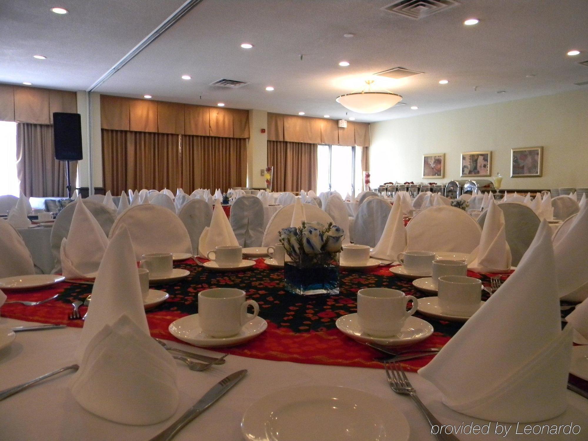 Towneplace Suites By Marriott Toronto Northeast/Markham Ristorante foto